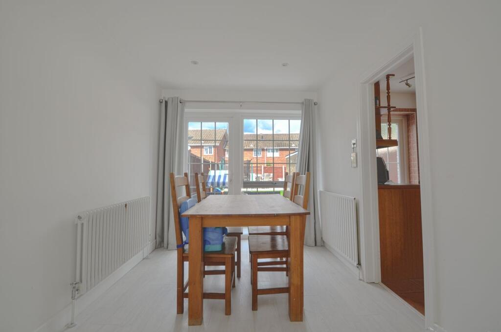 House in Surrey Heath, Frimley Green - View 4