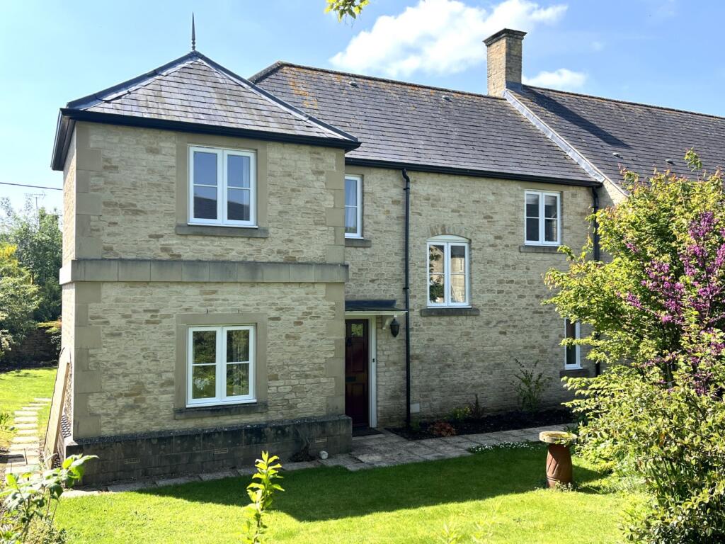 The Orchard, The Croft, Fairford, Gloucestershire, GL7 photo 2
