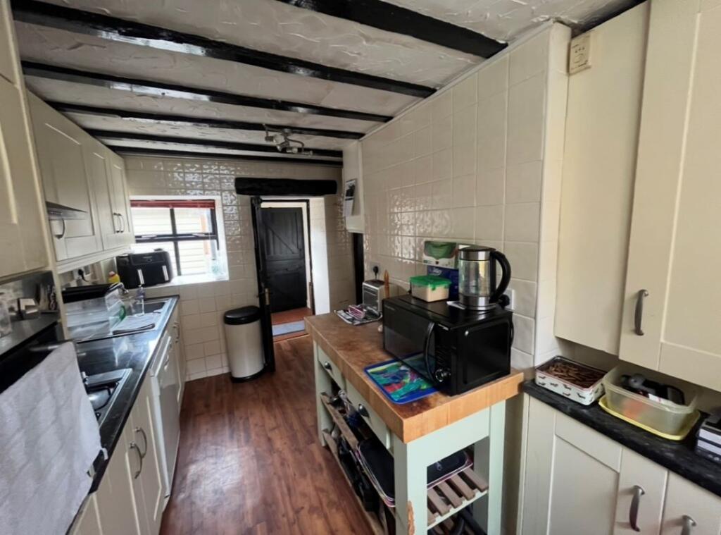 House in Sheffield - View 4