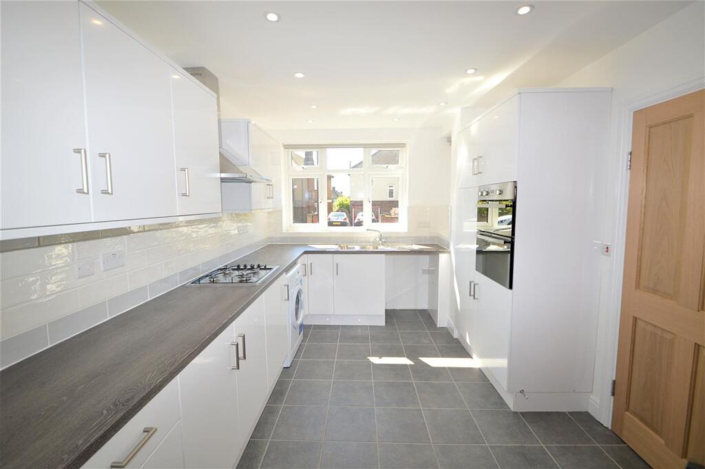 Main image of property: Kingswood Road, London, IG3