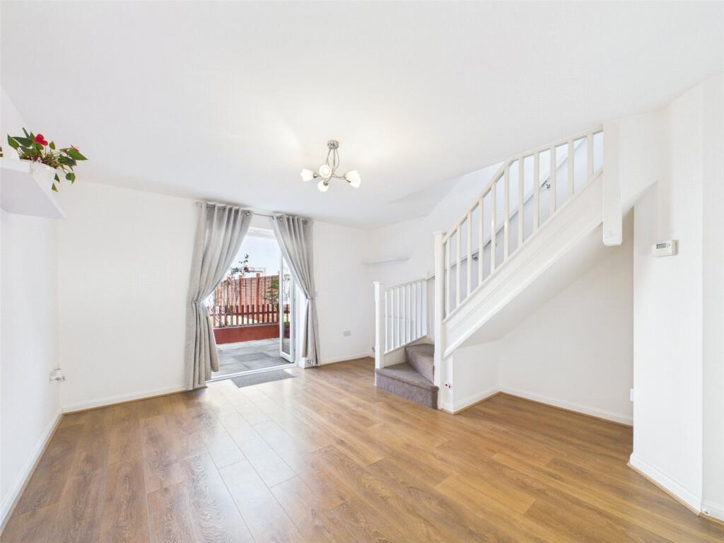 House in Plymouth - View 3