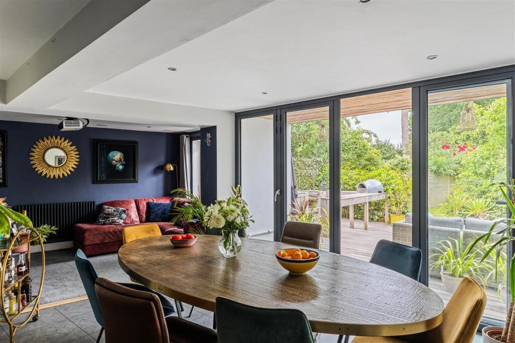 Cuckfield Road, Hurstpierpoint photo 4