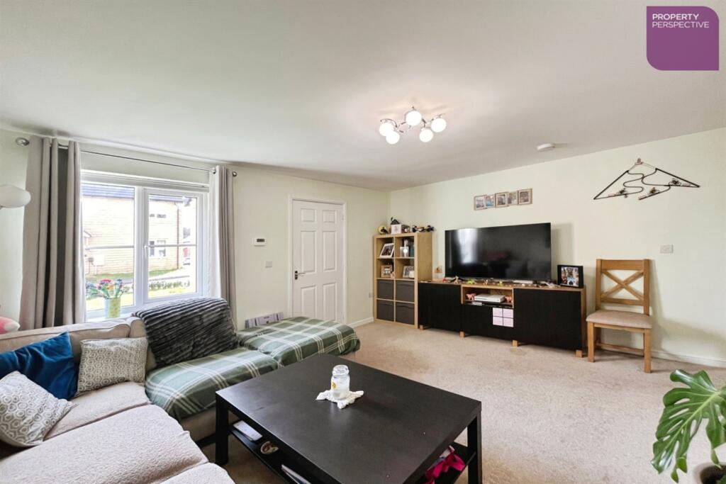 Park Gate Close, BB12 - View 3