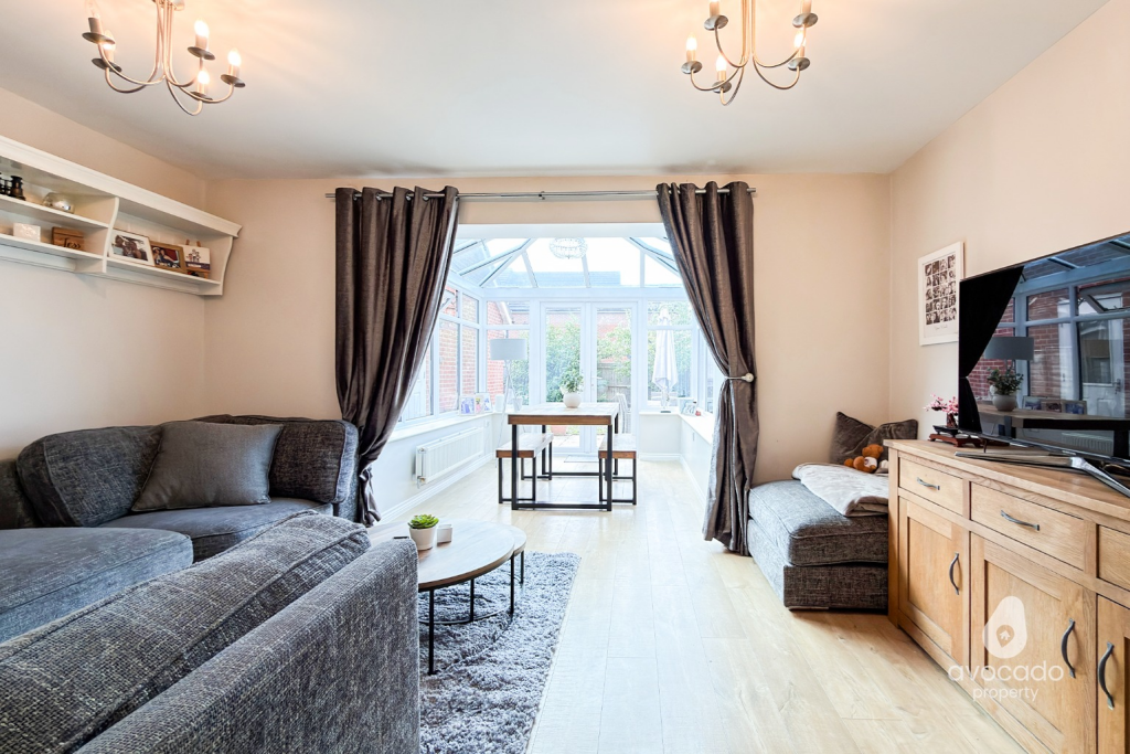 House in Reading - View 3