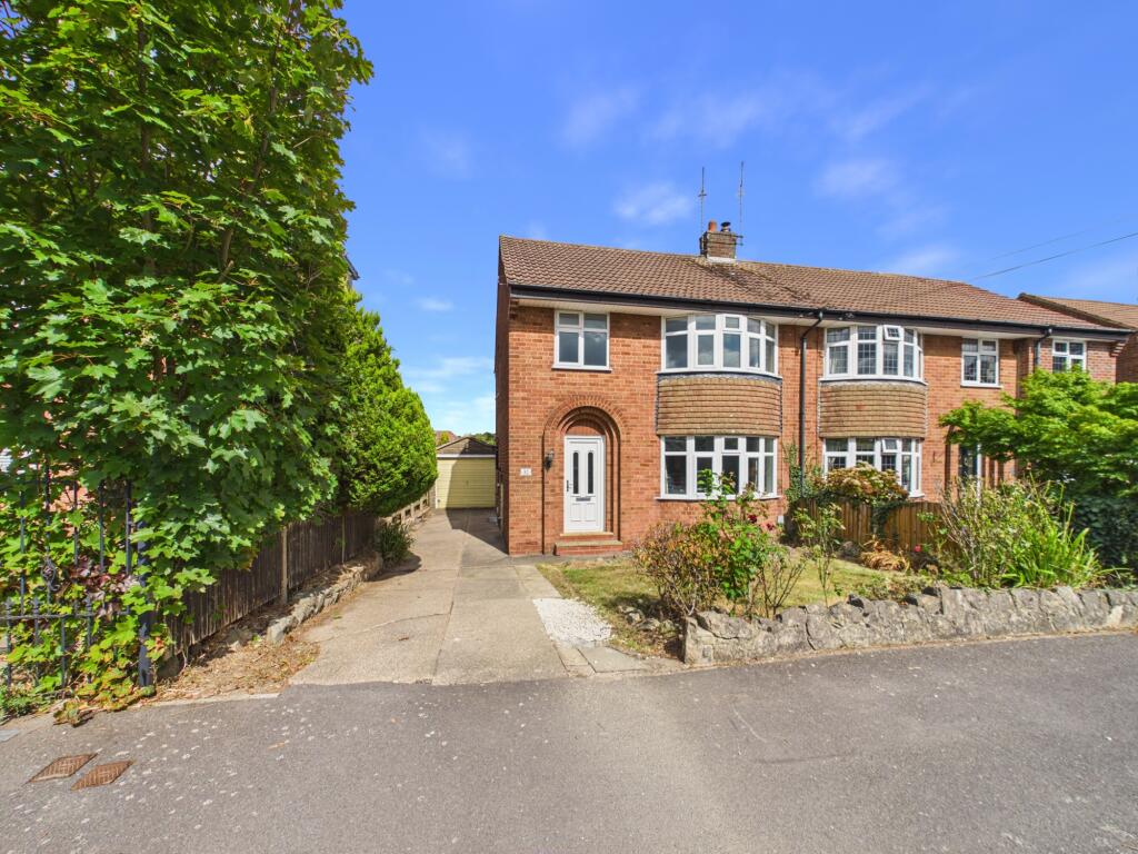 Main image of property: Chestnut Avenue, Mickleover