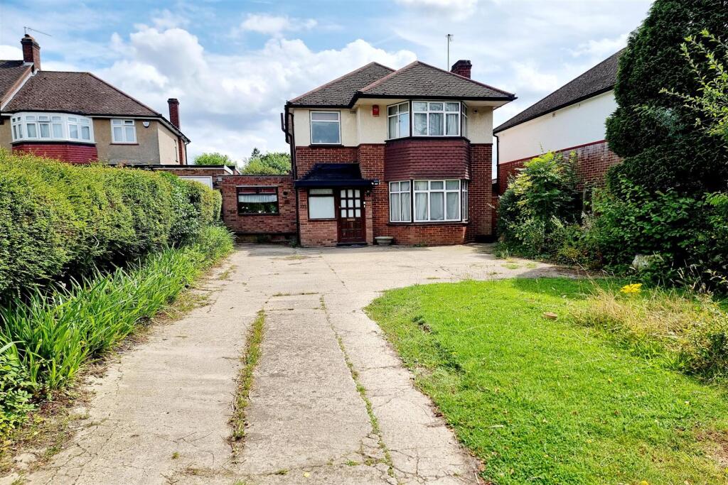 Main image of property: Mount Pleasant, Cockfosters, EN4