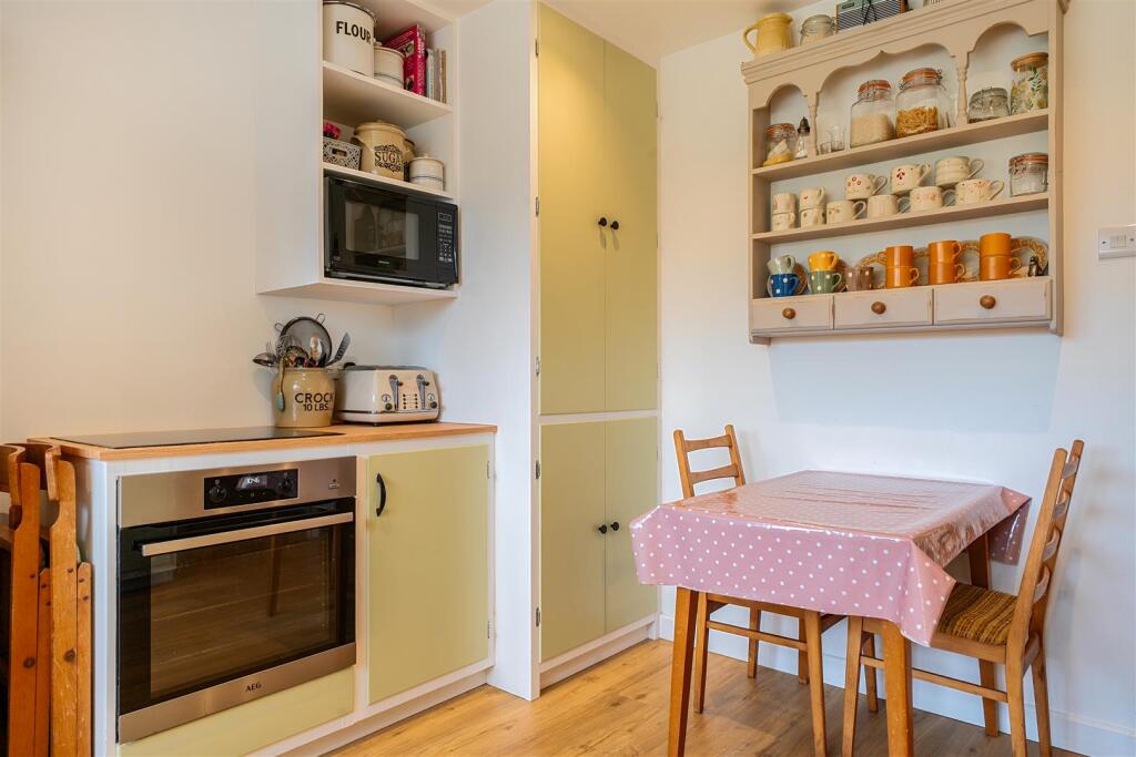House in Arun, Aldwick - View 4