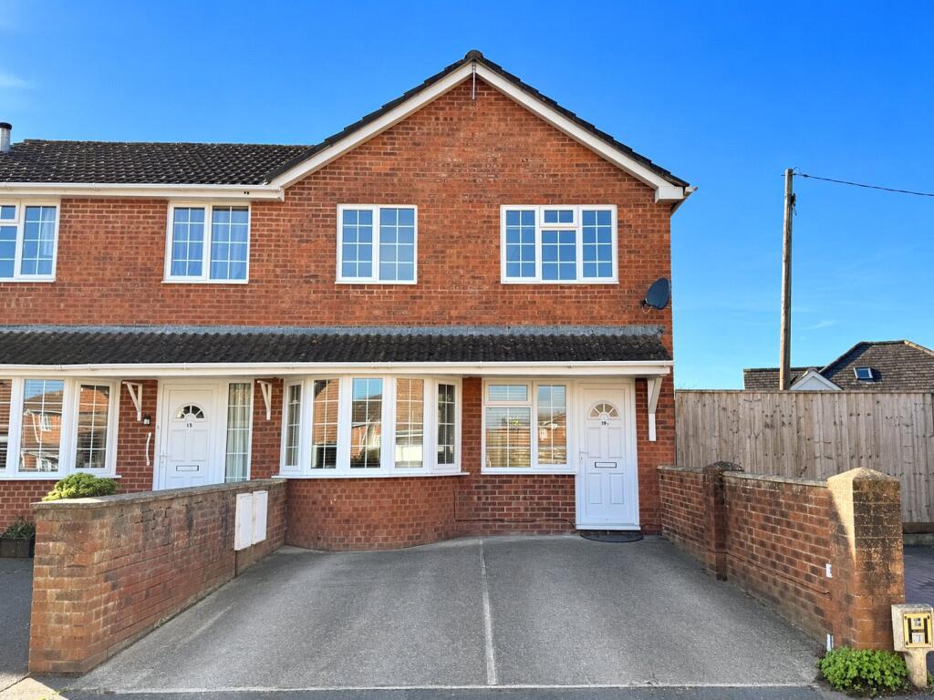 Main image of property: Cross Close, Fremington, Barnstaple, Devon, EX31