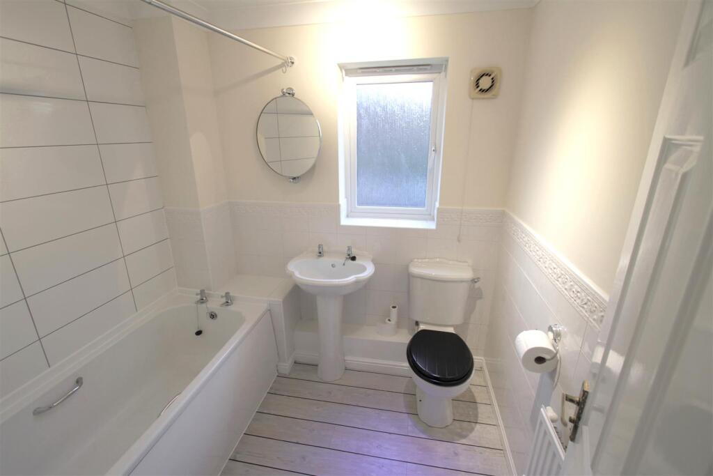 House in Gateshead, Bensham - View 4