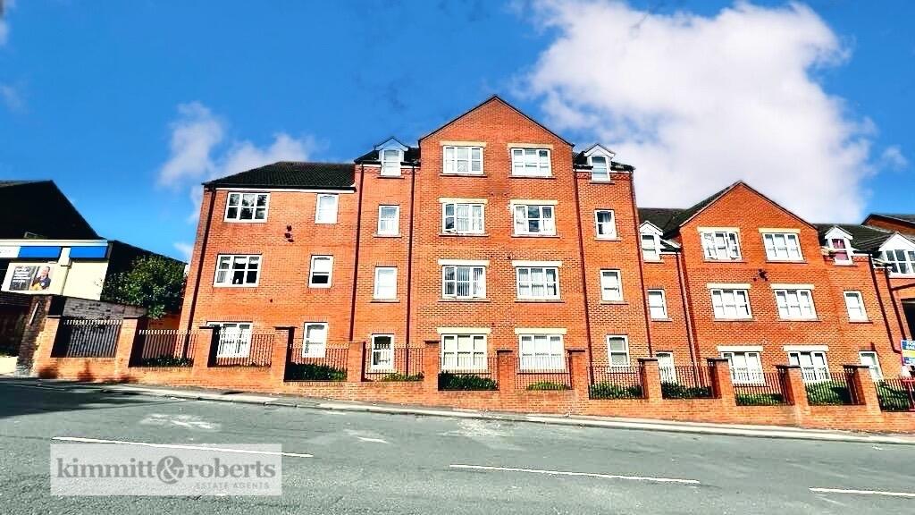 2-bed flat on Seaham, Durham, SR7, £65,000