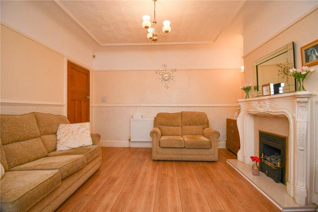House in Wirral, Liverpool City Region - View 4