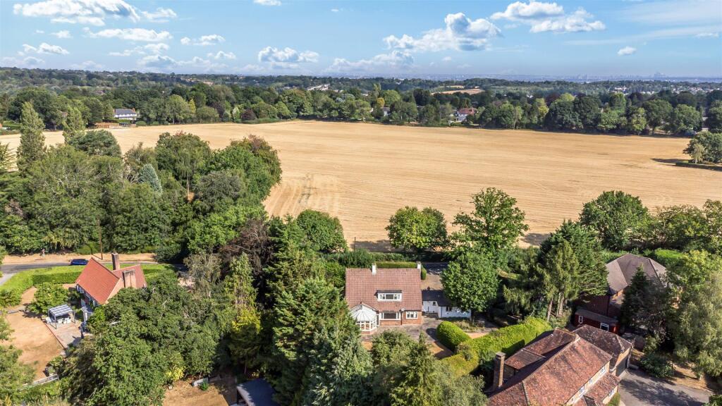 Coulsdon Lane, Chipstead photo 3