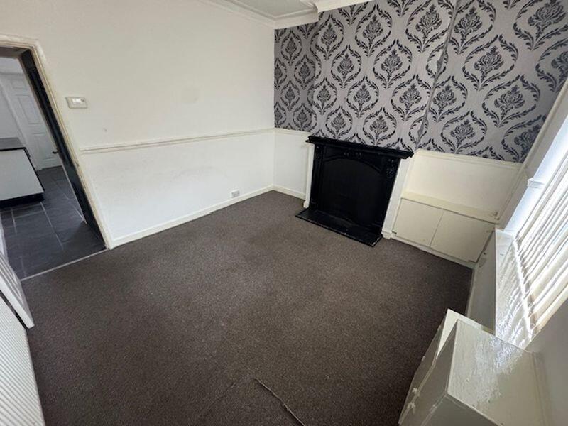 Pinnox Street, Tunstall, Stoke-On-Trent photo 3