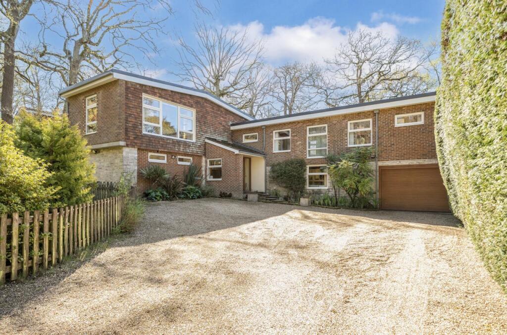 Main image of property: Hocombe Road, Chandler's Ford