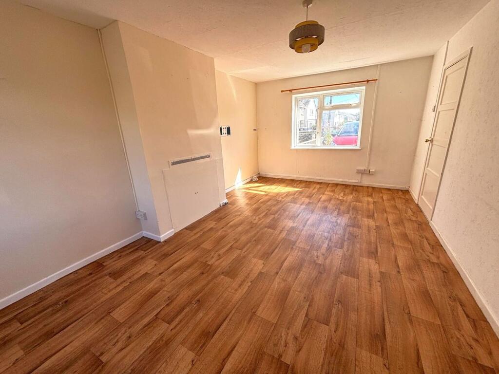 House in St Clears - View 4