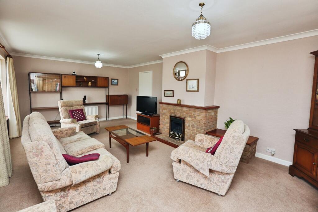 House in Southampton, Locks Heath - View 5
