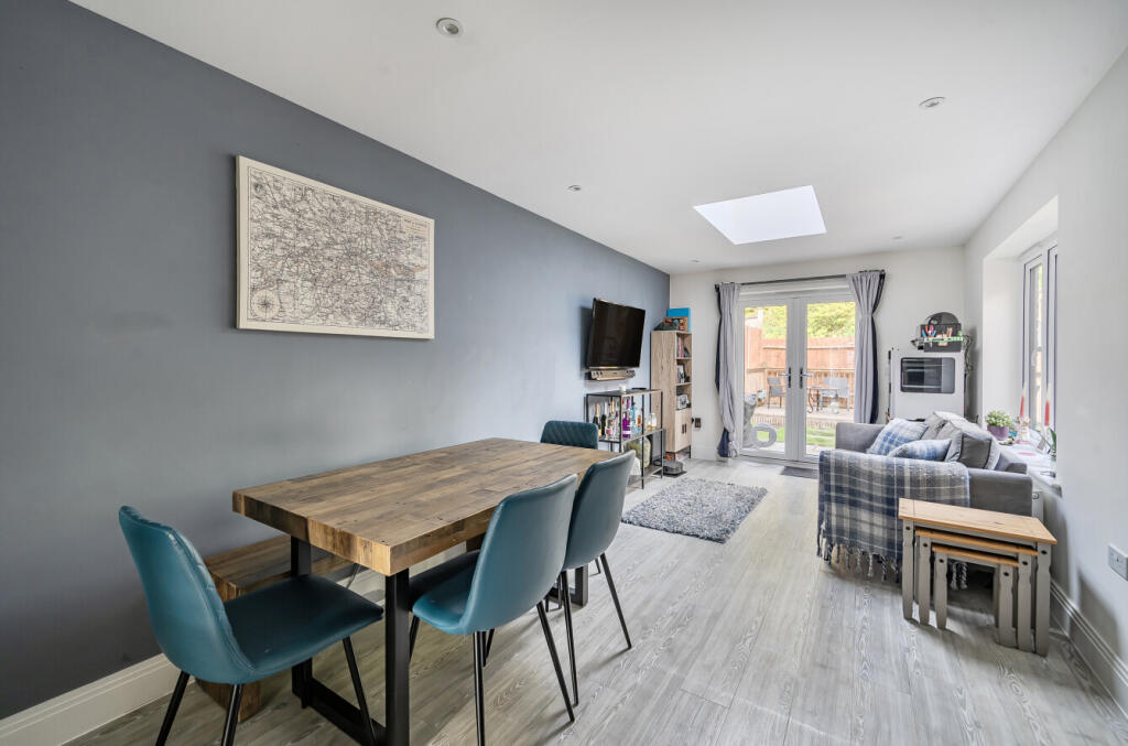 Hurley Drive, Bracknell, Berkshire - View 3