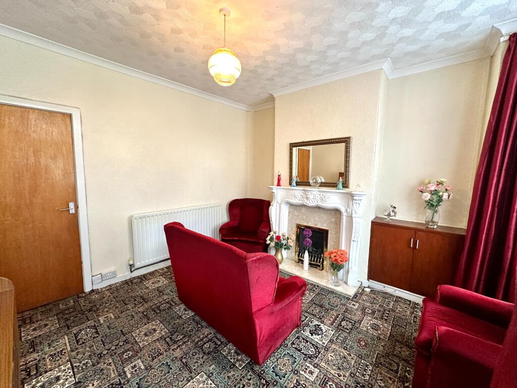 House in Wolverhampton, West Midlands - View 3