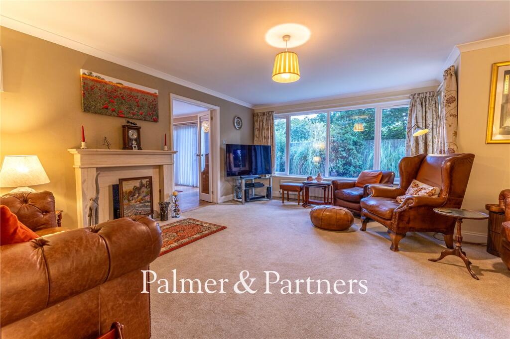 House in Leiston - More