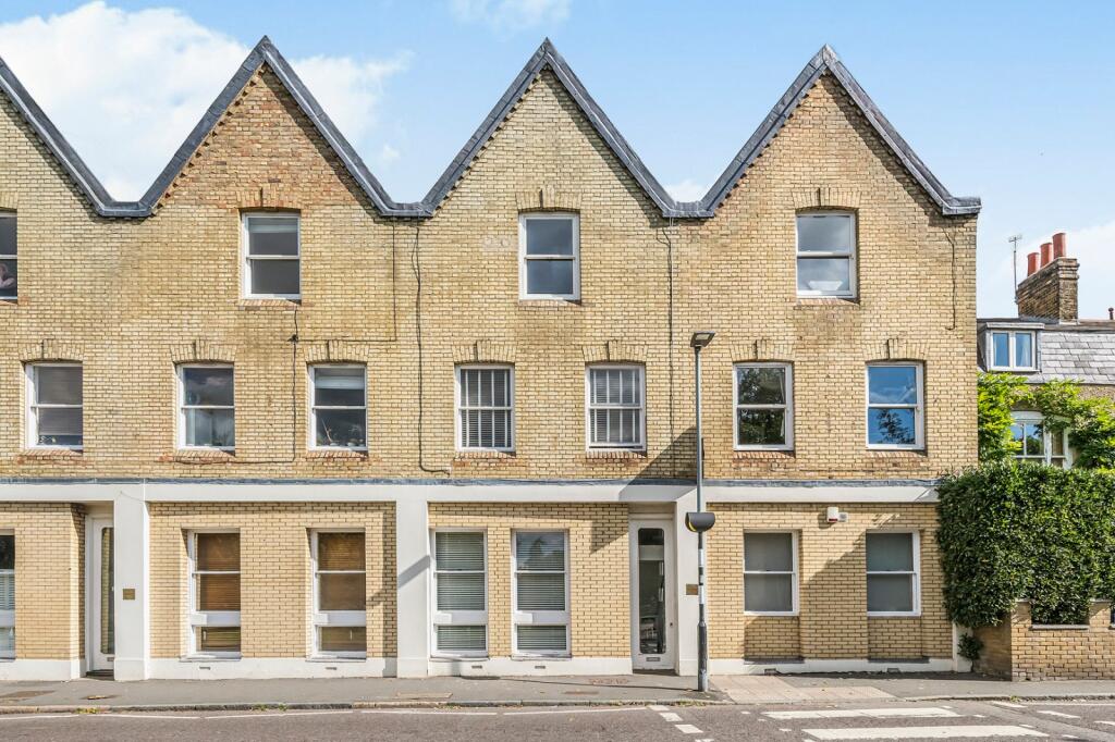 Main image of property: Sheen Lane,
East Sheen, SW14