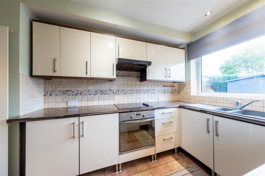 Swanlow Lane, Winsford photo 3