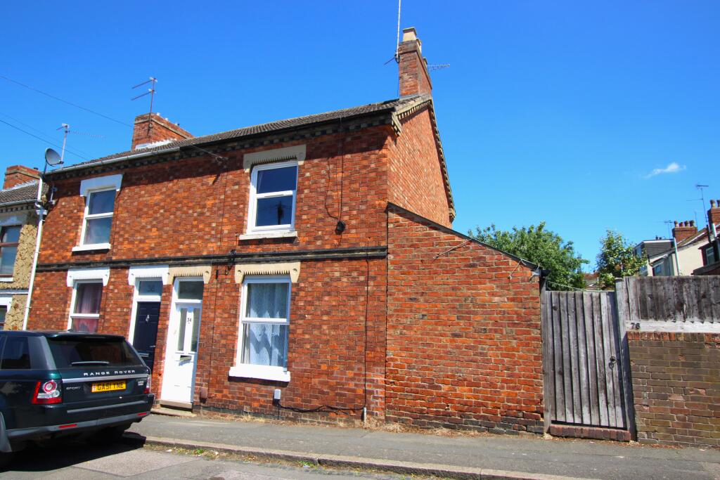 Cross Street, Kettering, NN16, Kettering
