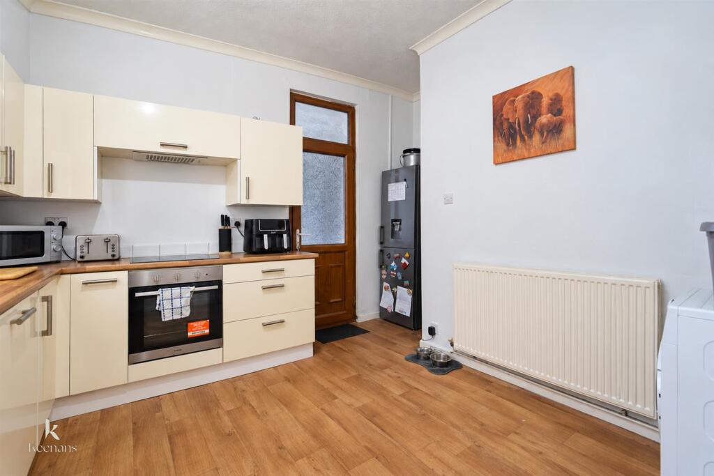 House in Rochdale, Trub - View 2