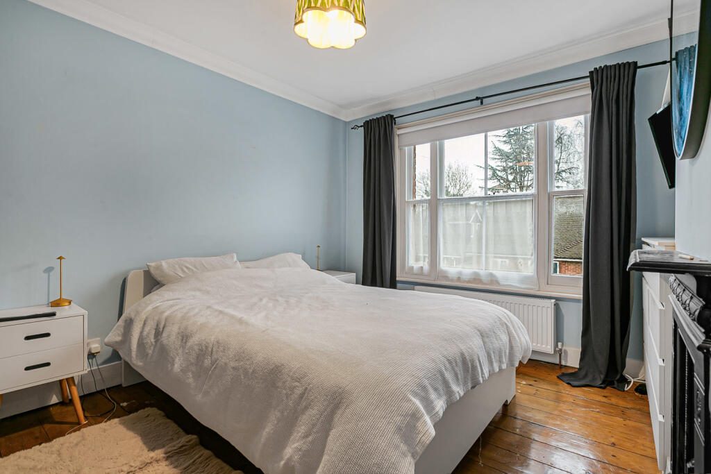 House in Twickenham - View 4