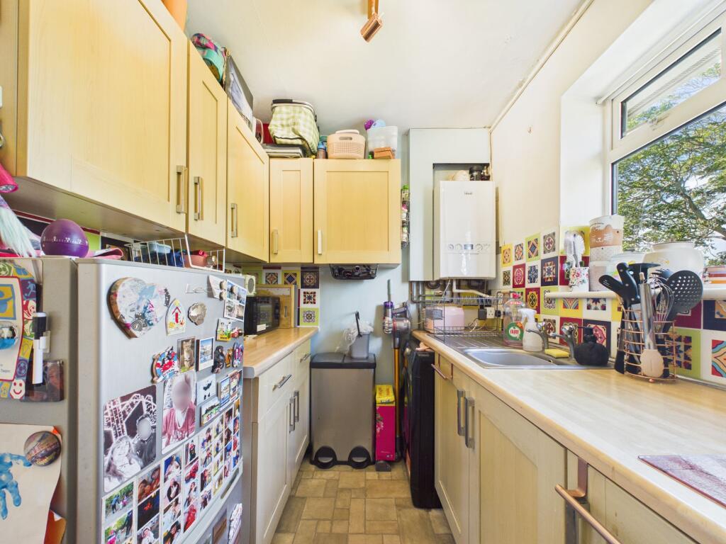 Apartment in Reading - View 3