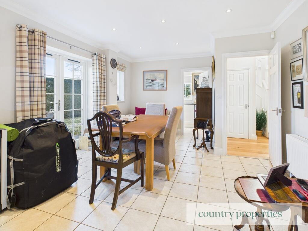 Additional image 4 of Digswell Rise, Welwyn Garden City, AL8