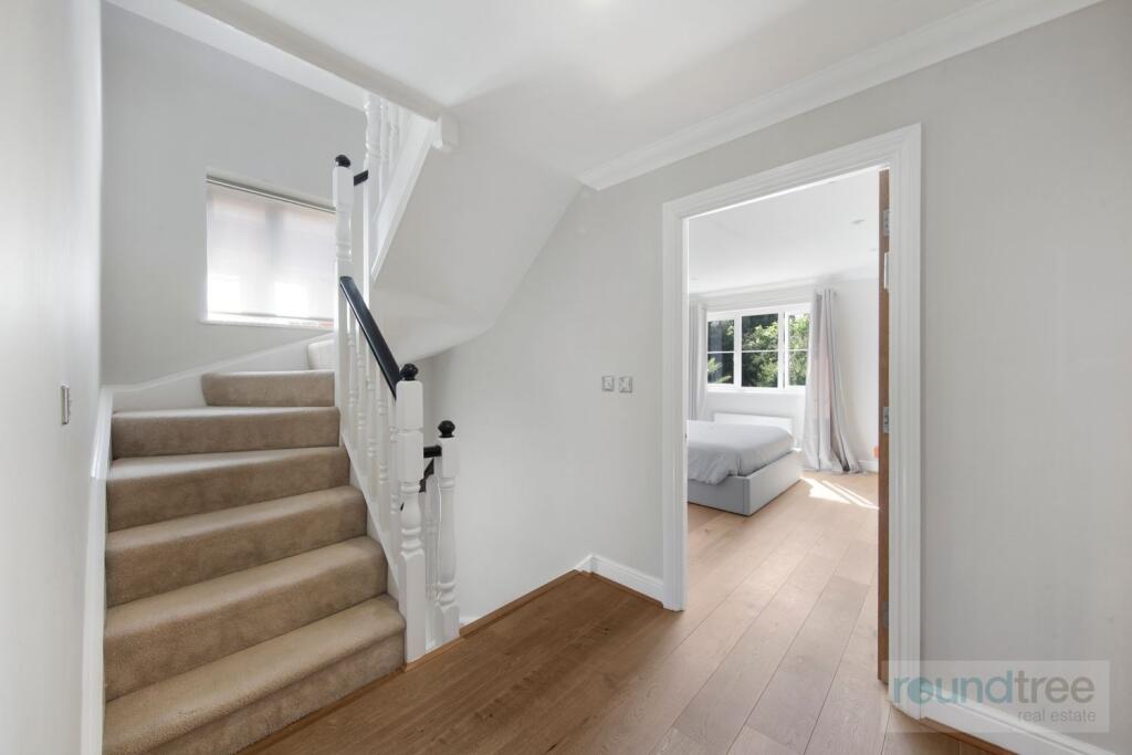 House in London - View 4