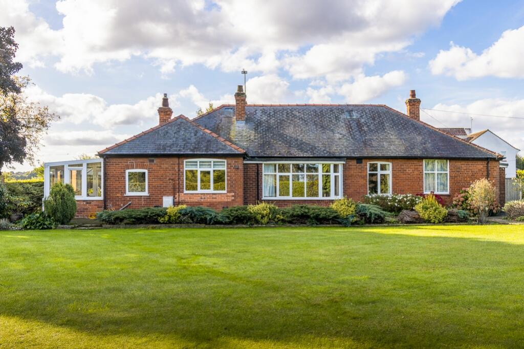Main image of property: London Road, Frampton, Boston, Lincolnshire, PE20