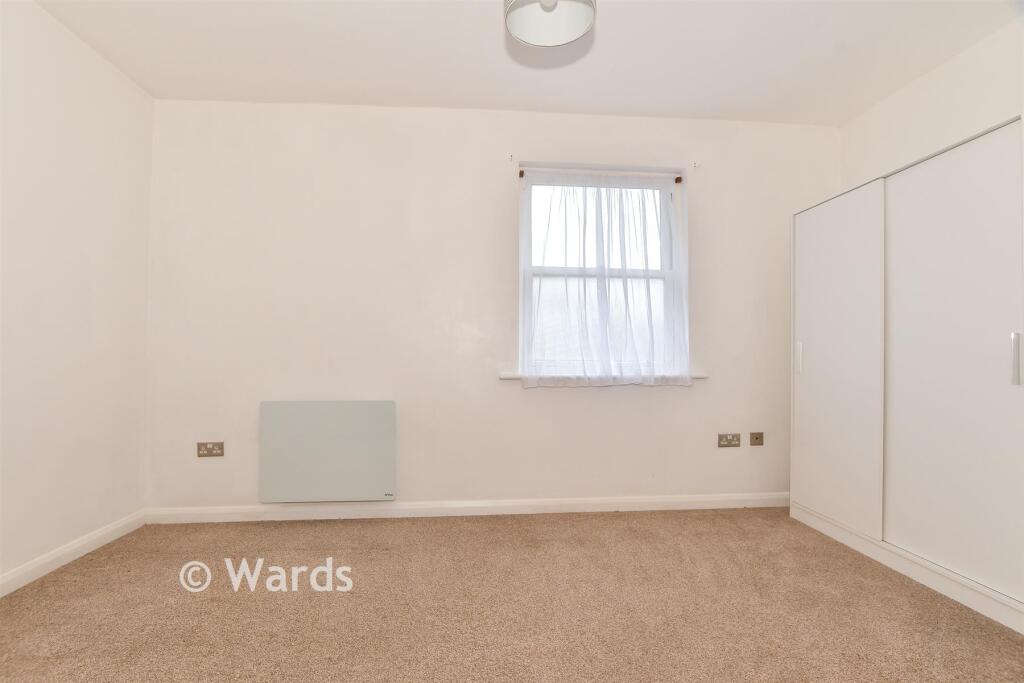 Lime Kiln Road, Canterbury, Kent photo 3