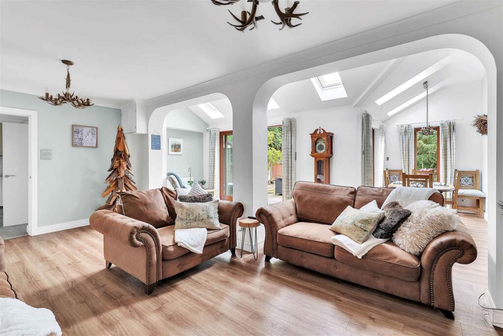 Additional image 6 of Wood Terrace, Sambourne, B96 6PB extended