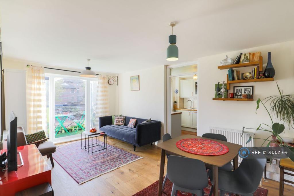 Main image of property: Sunningdale Close, London, SE16