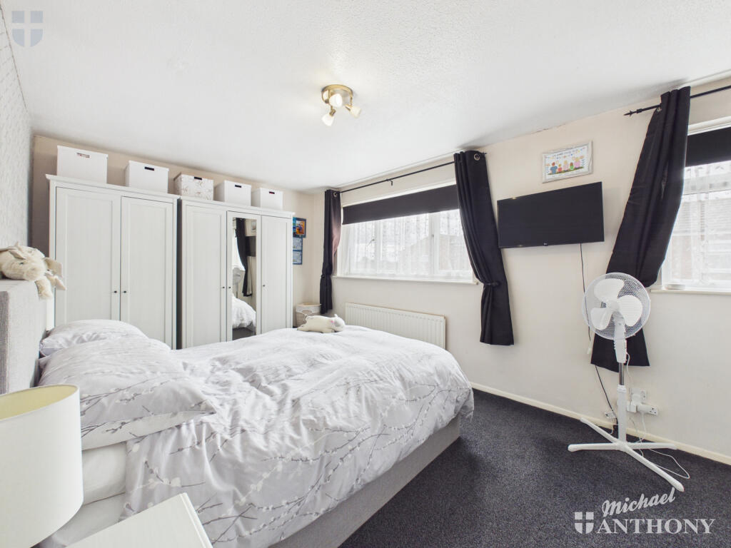 Apartment in Aylesbury, Buckinghamshire - View 4