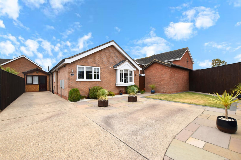 Main image of property: Longhorn Court, Waltham