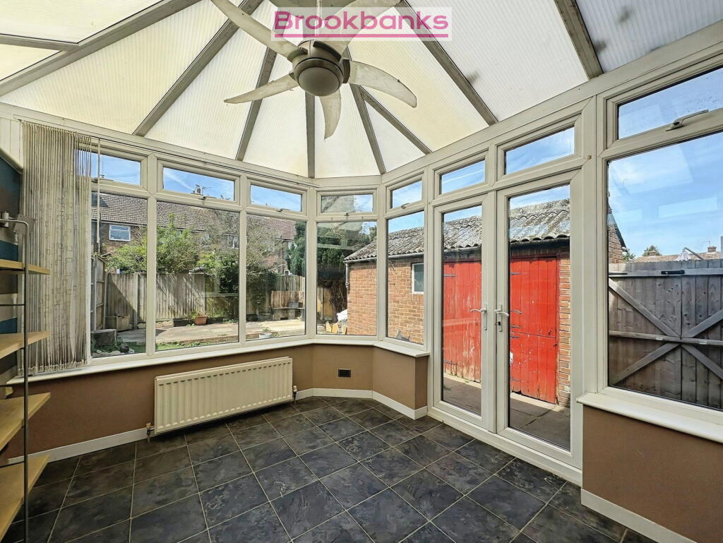 Woodmount, Crockenhill, BR8 photo 4