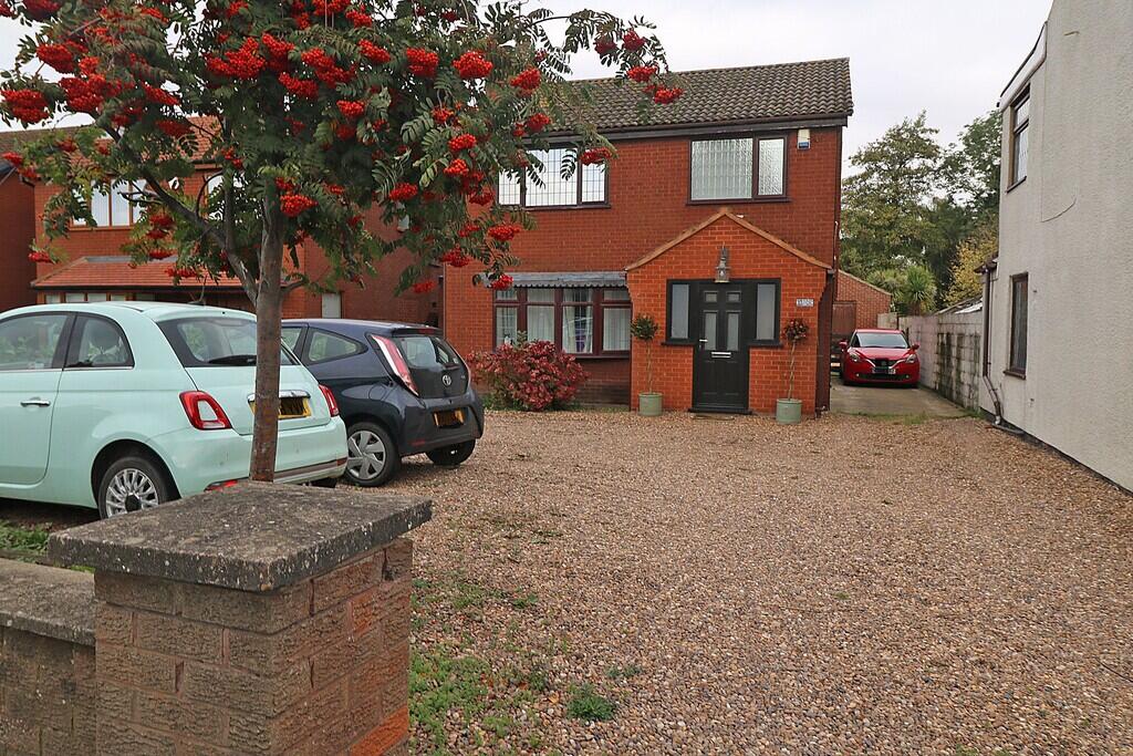 4-bed detached on Westgate Road, Belton, £395,000