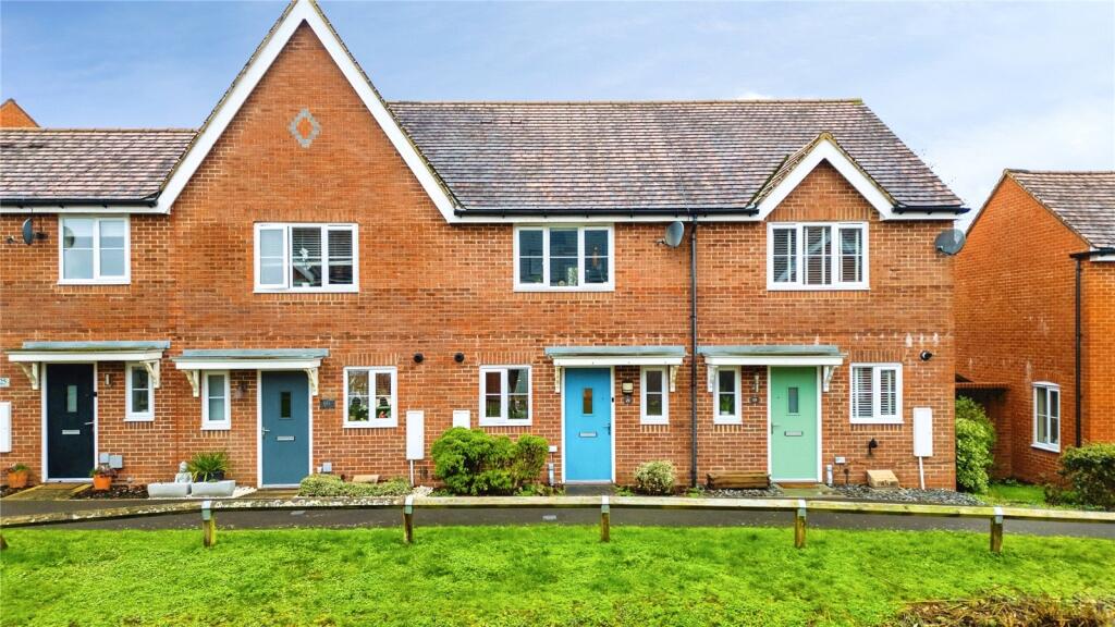 Main image of property: Tabby Drive, Three Mile Cross, Reading, Berkshire, RG7