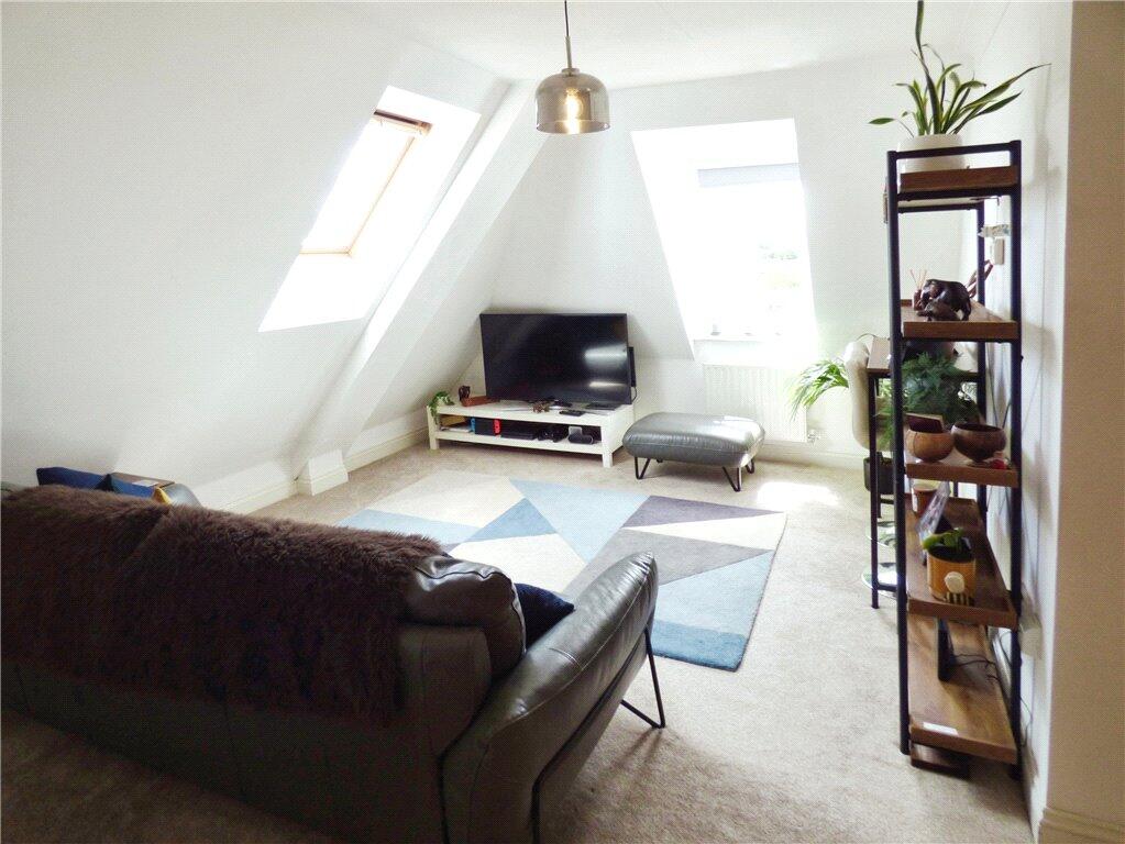 Apartment in Southampton - View 5