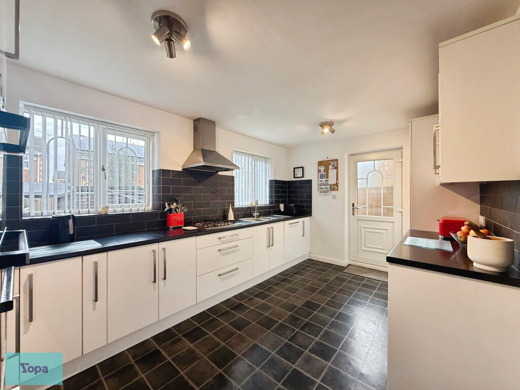 Oswin Avenue, Doncaster, DN4 photo 3