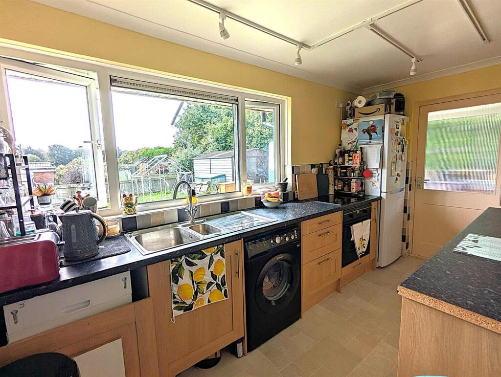 House in Shanklin, Isle of Wight - View 4