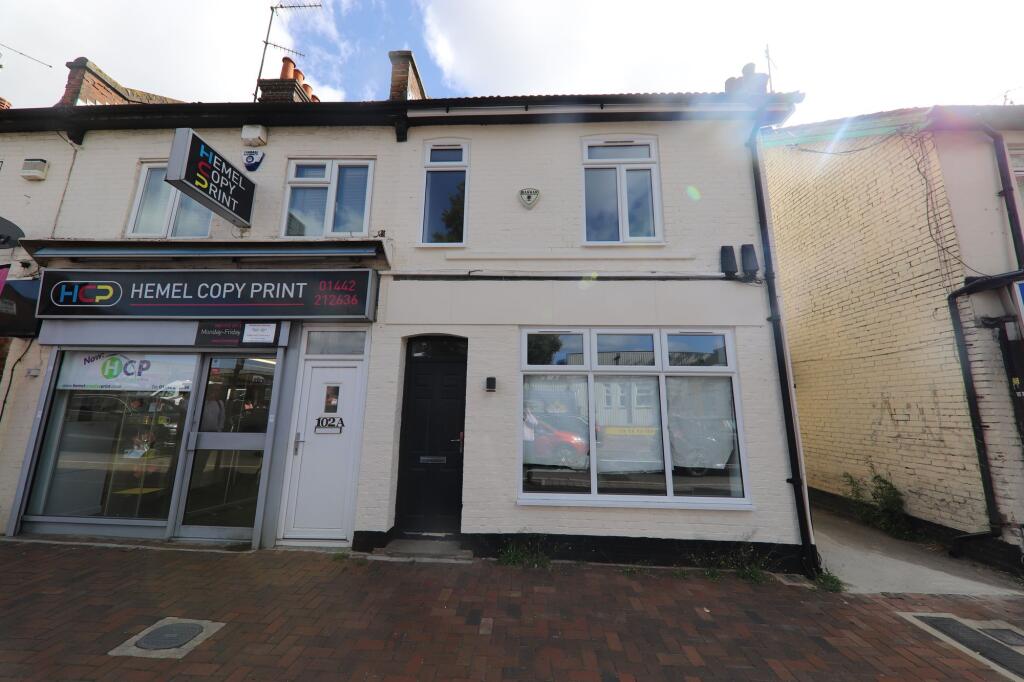 1-bed flat on London Road, Hemel Hempstead, HP3, £180,000