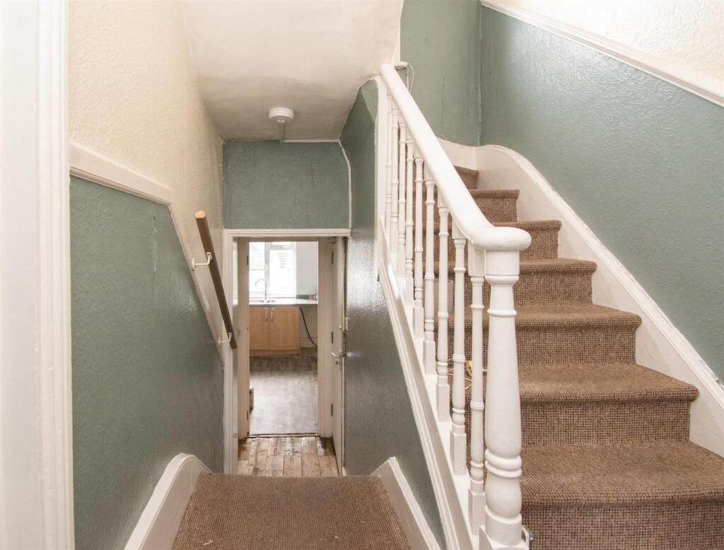 House in Tonbridge - View 5