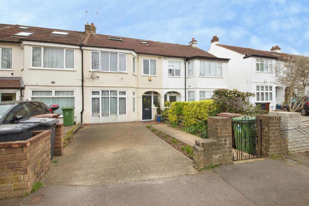Main image of property: Dove Lane, POTTERS BAR, Hertfordshire, EN6