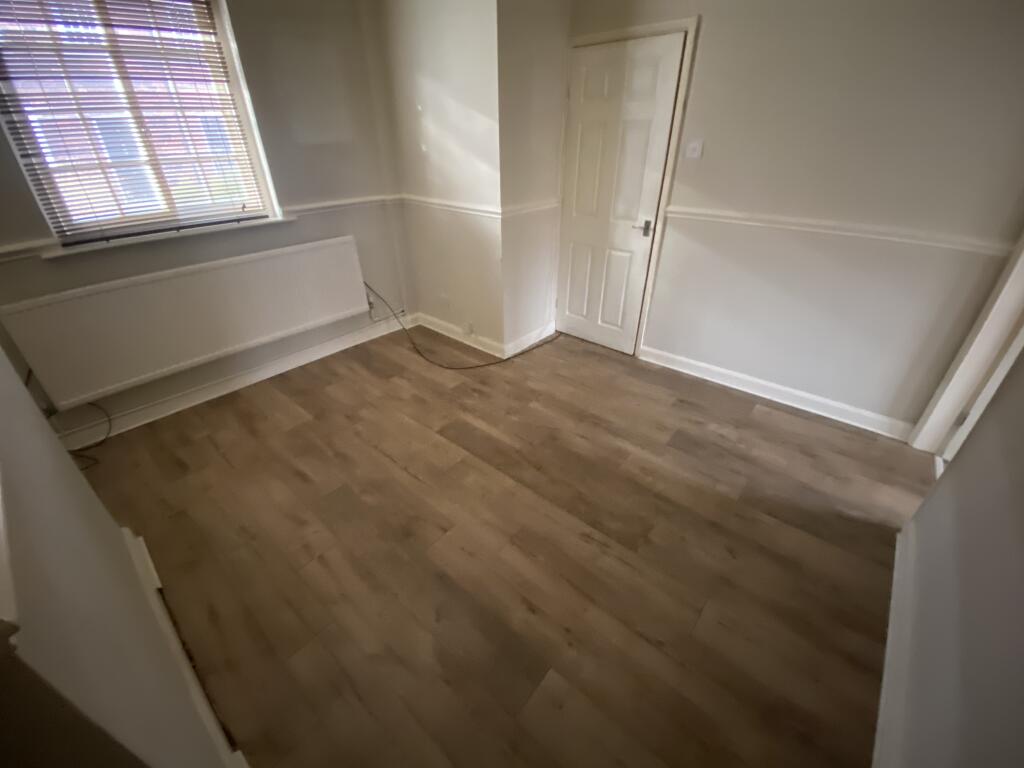 12 Winn Street, Scunthorpe DN16 1TB photo 2