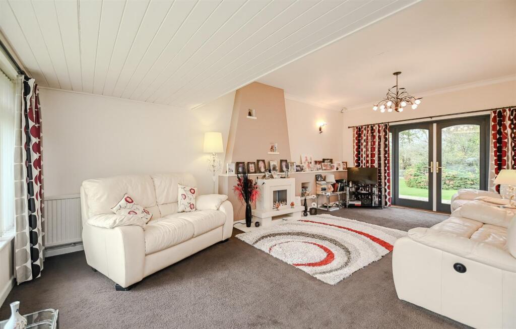 Greenacres, Woodhouses, Yoxall, DE13 photo 4