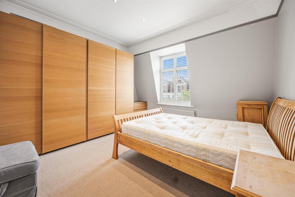 Honeybourne Road, West Hampstead NW6 photo 4