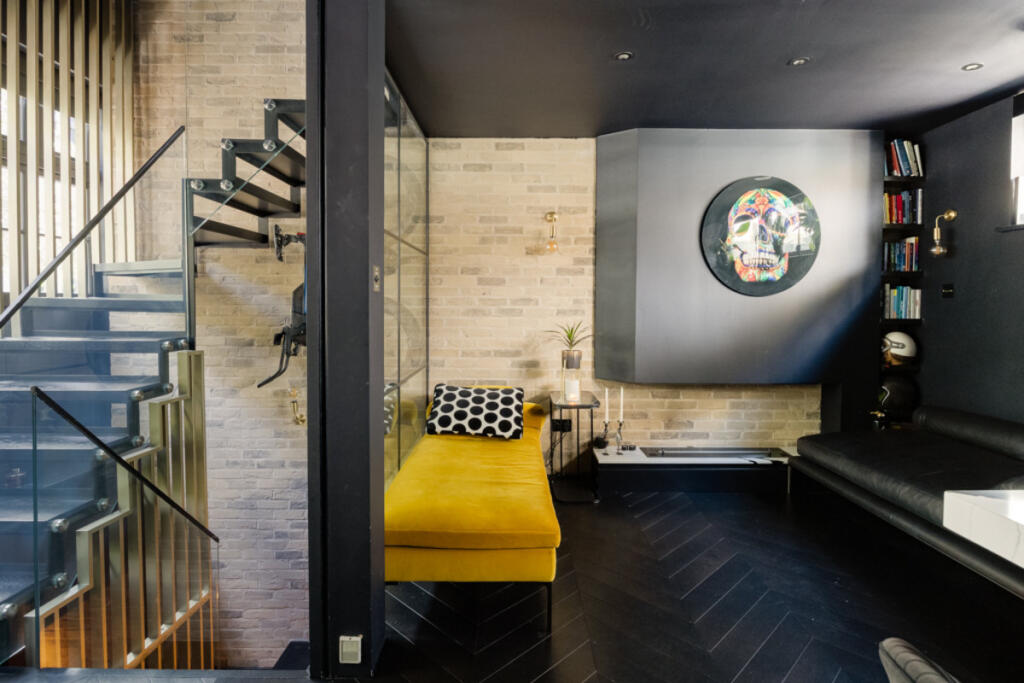 Chilworth Mews, London, W2 - More